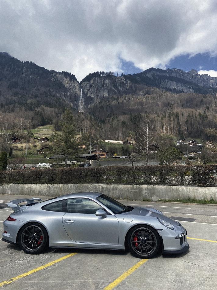 Sur les routes des Alpes
